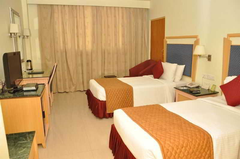 Gokulam Park Sabari-Siruseri Sipcot Chennai Exterior photo