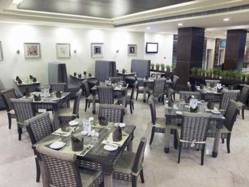 Gokulam Park Sabari-Siruseri Sipcot Chennai Restaurant photo
