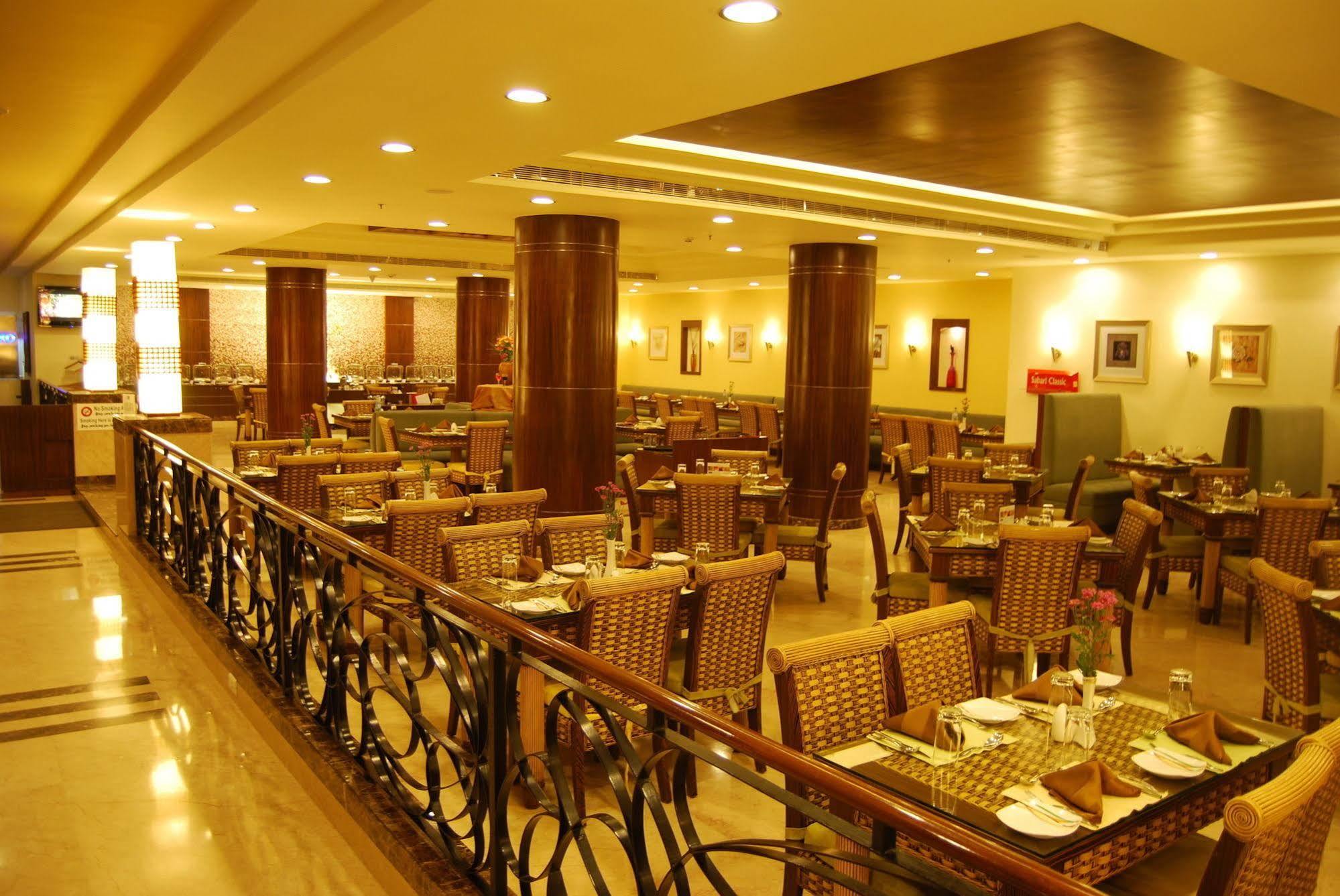 Gokulam Park Sabari-Siruseri Sipcot Chennai Exterior photo