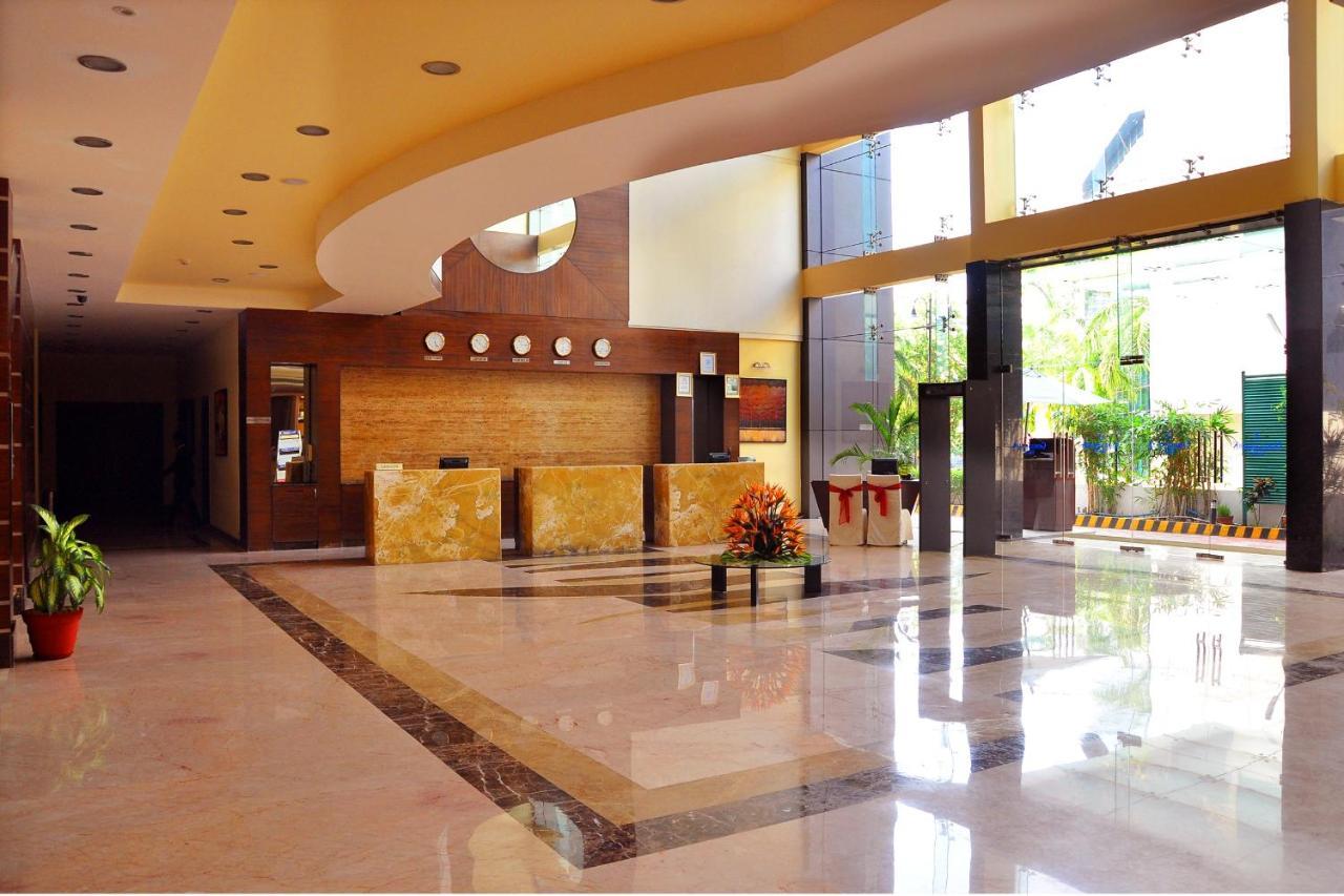 Gokulam Park Sabari-Siruseri Sipcot Chennai Exterior photo