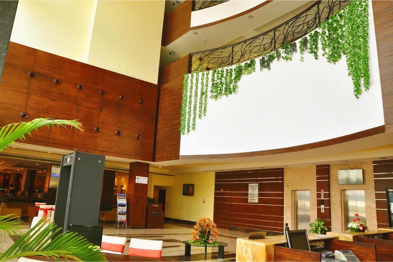 Gokulam Park Sabari-Siruseri Sipcot Chennai Exterior photo