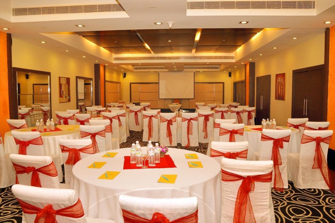 Gokulam Park Sabari-Siruseri Sipcot Chennai Exterior photo