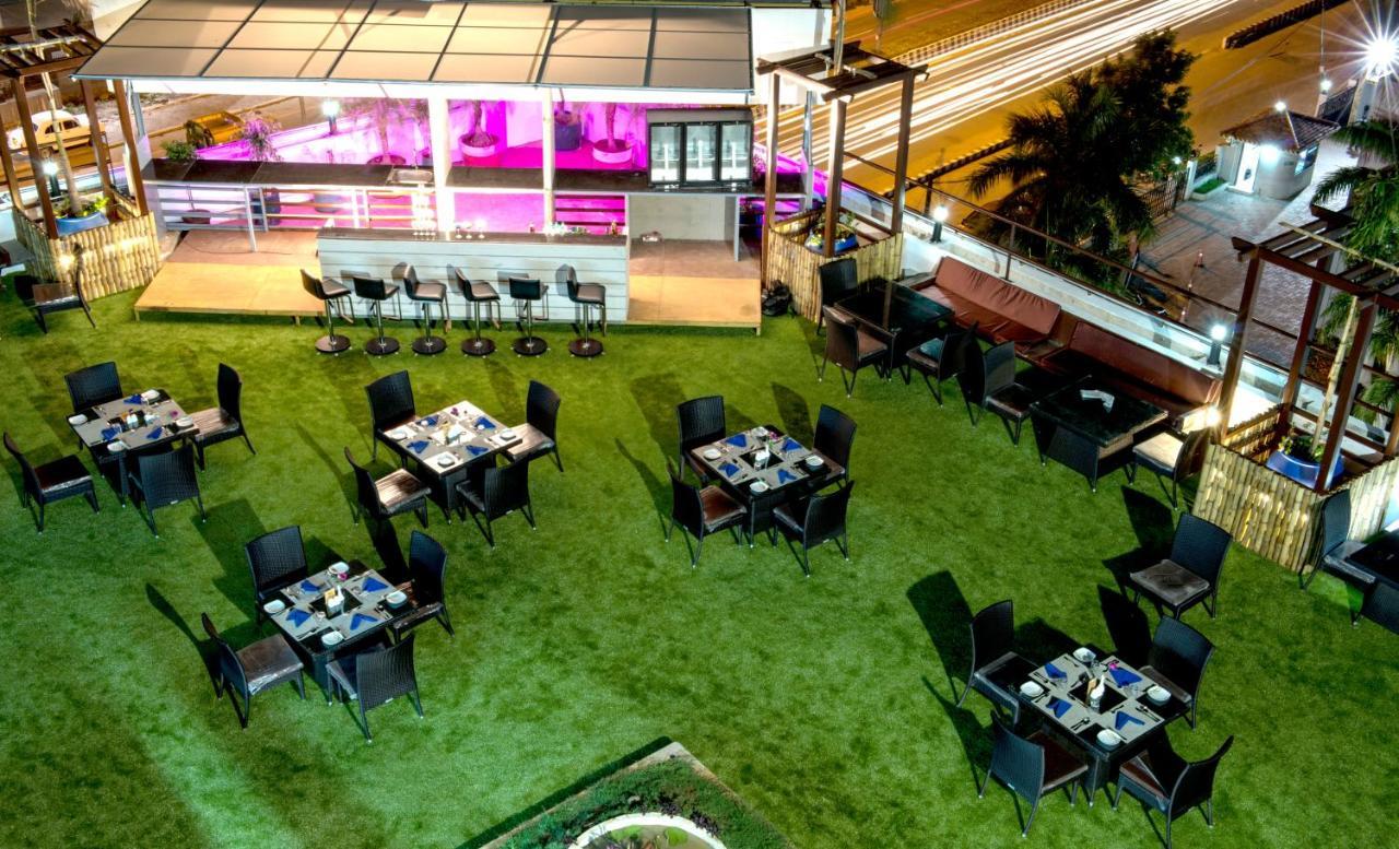 Gokulam Park Sabari-Siruseri Sipcot Chennai Exterior photo